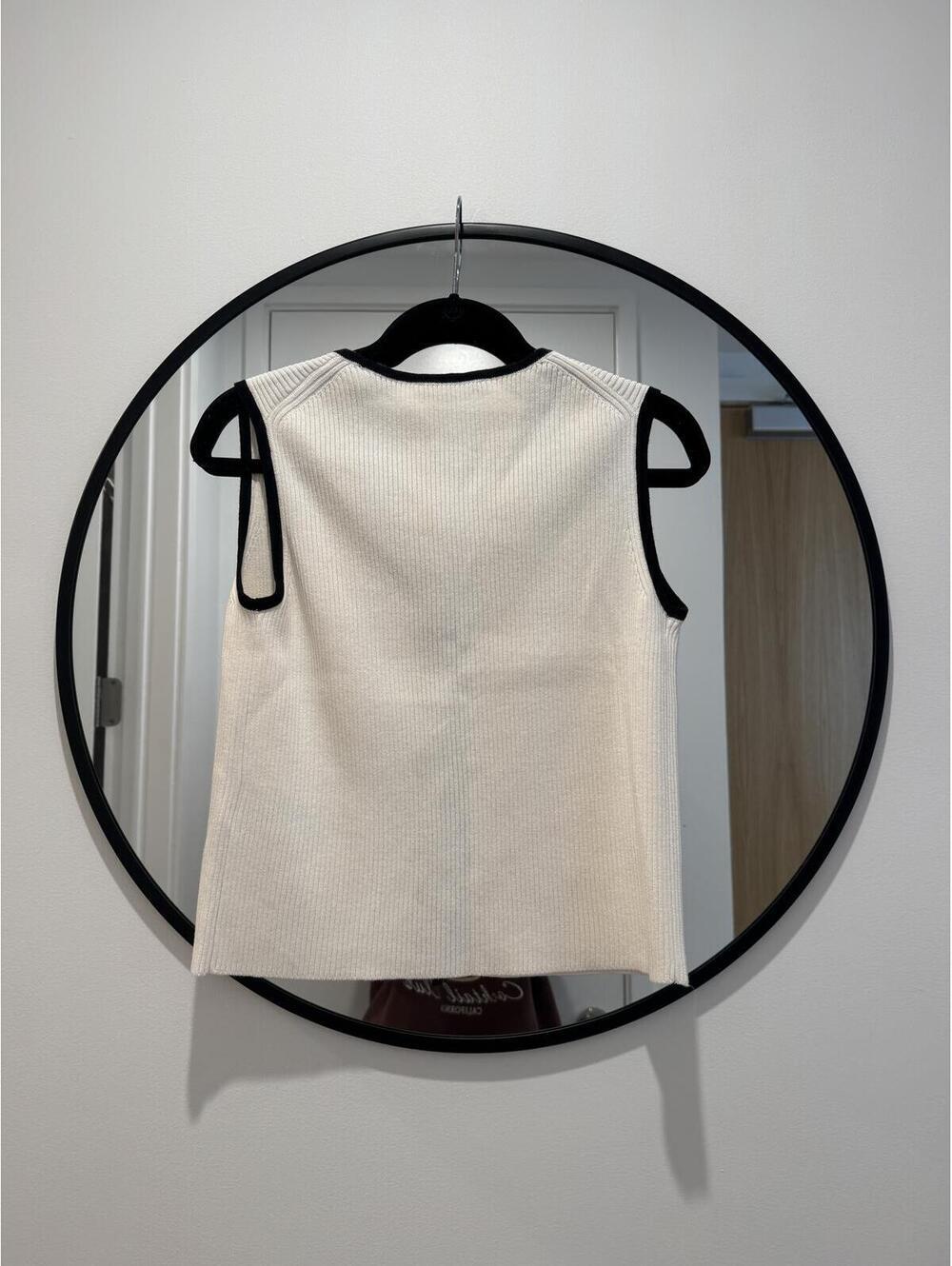 Abercrombie Tie Front V Neck Sweater Vest White Small - Picture 4 of 7